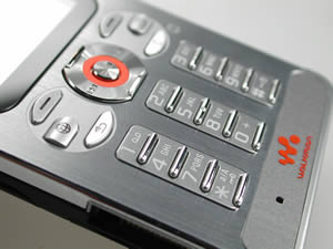 Sony Ericsson W880i - โซนี่ อีริคสัน