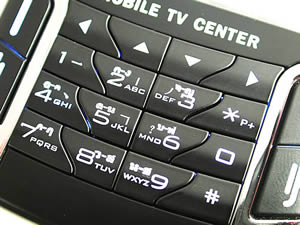 Leona Dphone - ดีโฟน