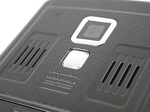 Leona Dphone - ดีโฟน