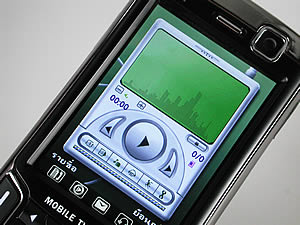 Leona Dphone - ดีโฟน