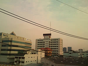 i-mobile 613 - ไอโมบาย