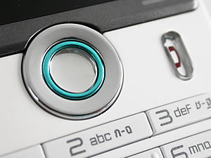 PhoneOne M402 - โฟนวัน