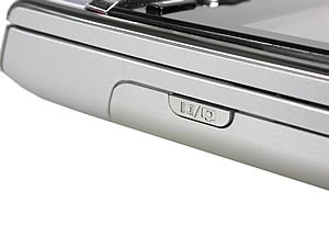  Sony Ericsson T715 - โซนี่ อีริคสัน