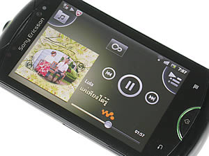 Sony Ericsson Live with Walkman - โซนี่ อีริคสัน  Live with Walkman