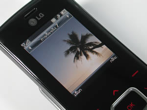 LG KG800 - Chocolate Phone, Black Label Series