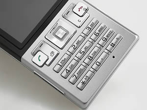 Sony Ericsson T700 - โซนี่ อีริคสัน