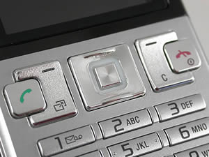 Sony Ericsson T700 - โซนี่ อีริคสัน